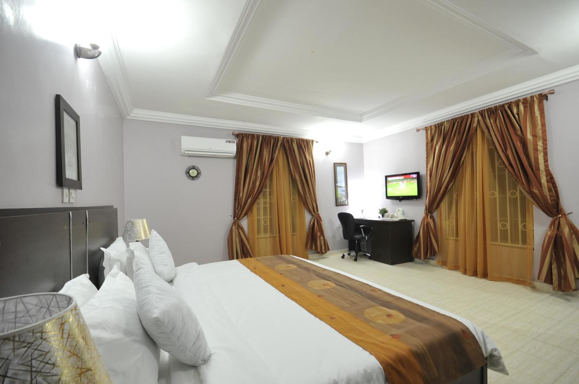 Sheer Luxury Apartments And Suites Абуджа Екстер'єр фото