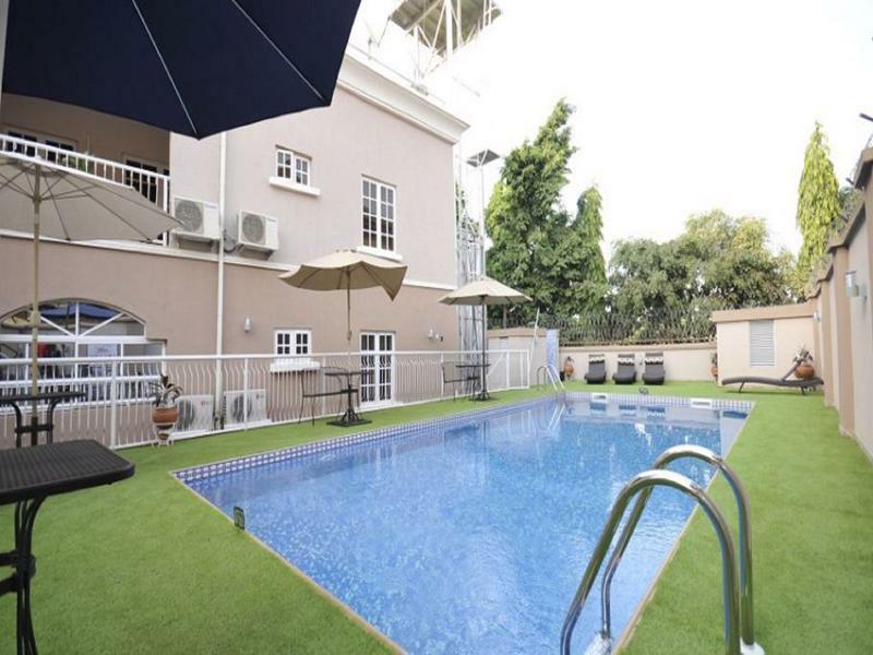 Sheer Luxury Apartments And Suites Абуджа Екстер'єр фото