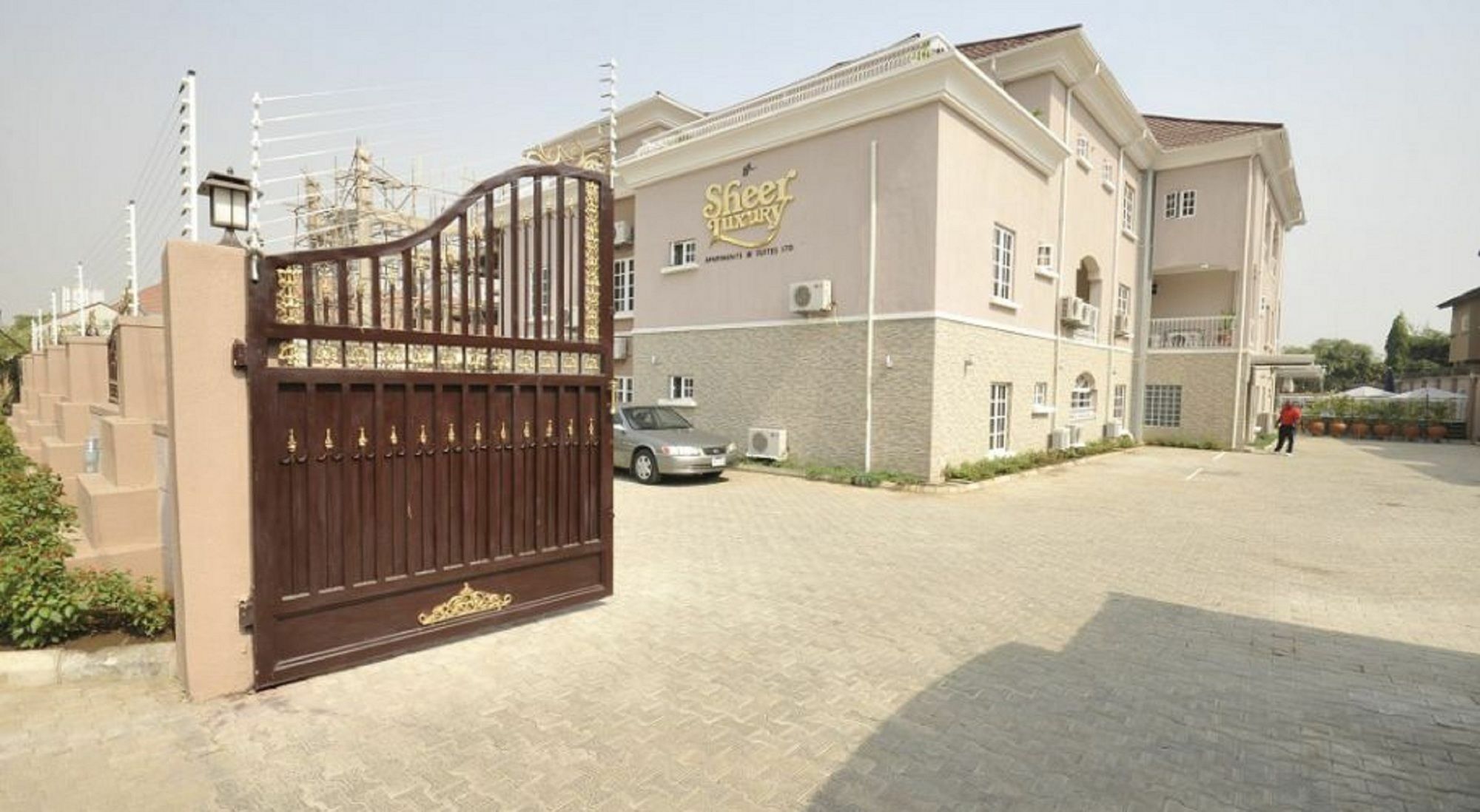 Sheer Luxury Apartments And Suites Абуджа Екстер'єр фото